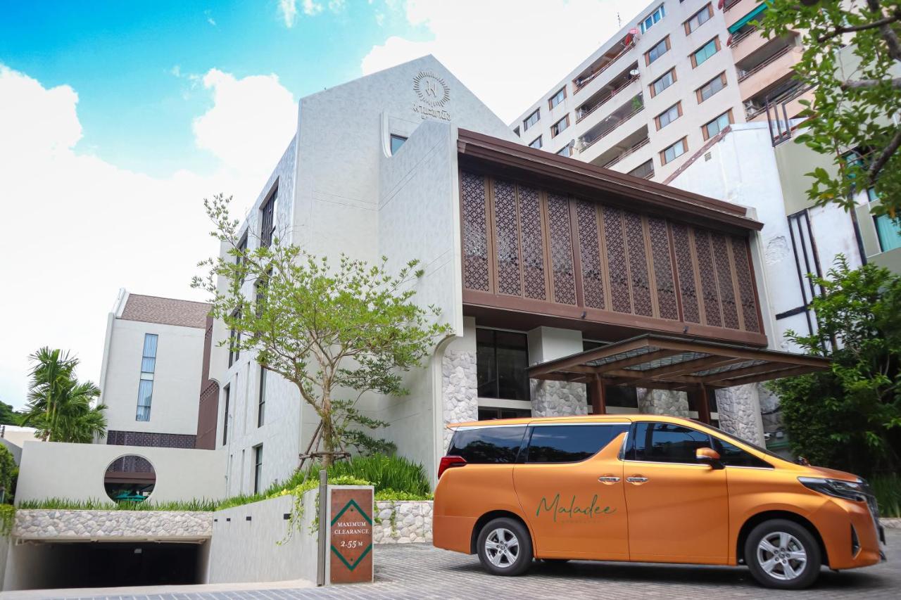 Maladee Rendezvous Hotel Chiang Mai Buitenkant foto